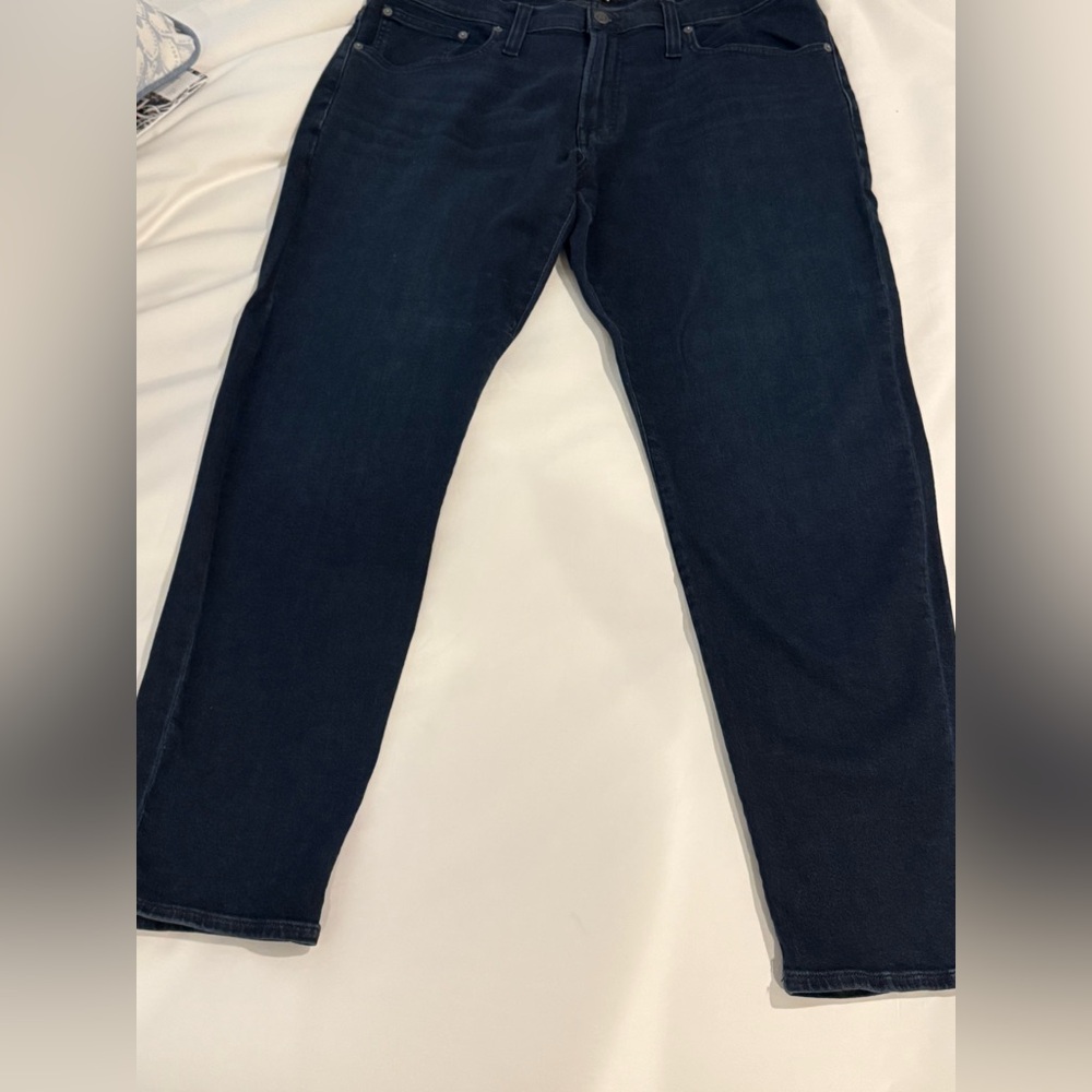 Madewell Men's Relaxed Slim Deep Blue Jeans